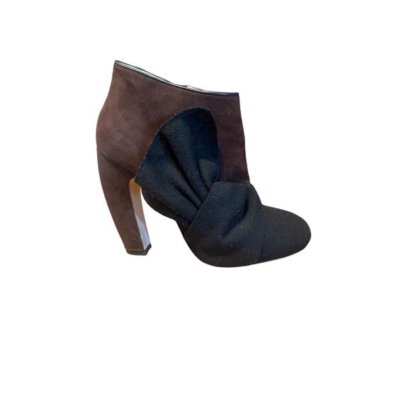 MIU MIU Suede and Wool Ankle Boots w Banana Curve Heel Shoes Size 39 9 - Picture 8 of 8